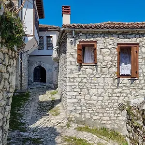 https://dhimitri-apartment.albaniahotels.org