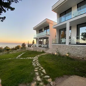 https://the-martins-boutique-hotel.albaniahotels.org